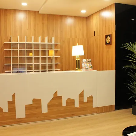 酒店 Isar